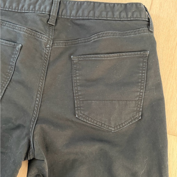 Banana Republic Men’s Slim Fit Black Travel Jeans - Picture 6 of 6